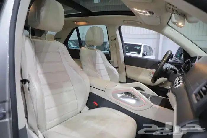 مرسيدس GLE 450 فل كامل بانوراما جلد ستة سلندر موديل 2020 9
