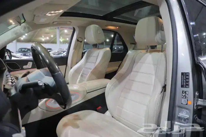 مرسيدس GLE 450 فل كامل بانوراما جلد ستة سلندر موديل 2020 12