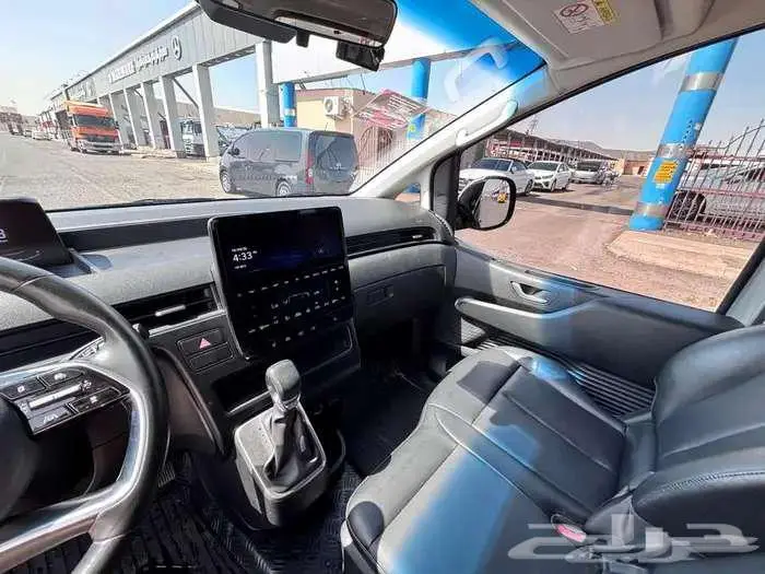 ستاريا ديزل 2022 بطاقة جمركية 11 مقعد استيراد كوريا 15