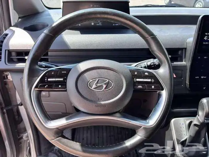 ستاريا ديزل 2022 بطاقة جمركية 11 مقعد استيراد كوريا 17