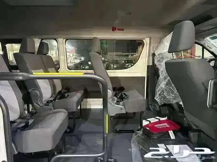 تويوتا هايس ركاب ديزل جير اتوماتيك 2026. 3