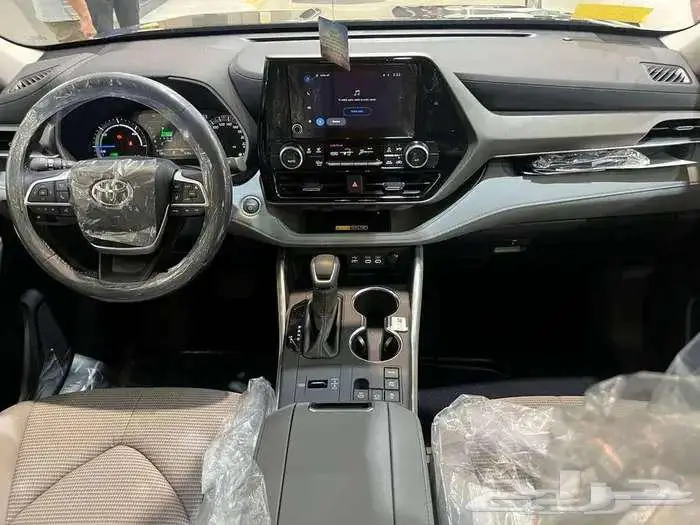 هايلاندر GLE هايبرد موديل 2025 حبه فقط لون اسود 9