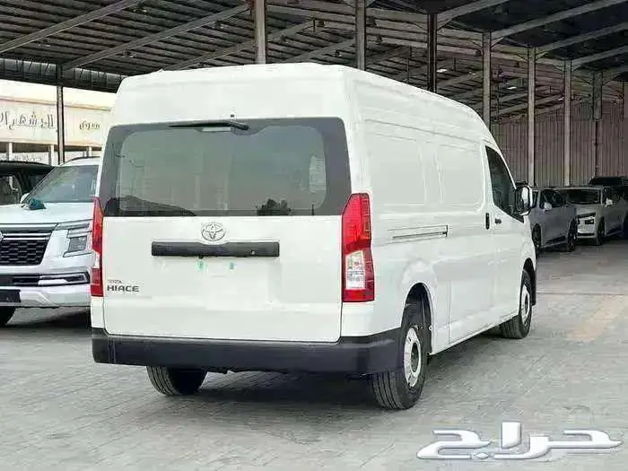 تويوتا هايس فان بضاعة ديزل 2.8 سقف عالي جيرتوماتك 2026 بريمي 3