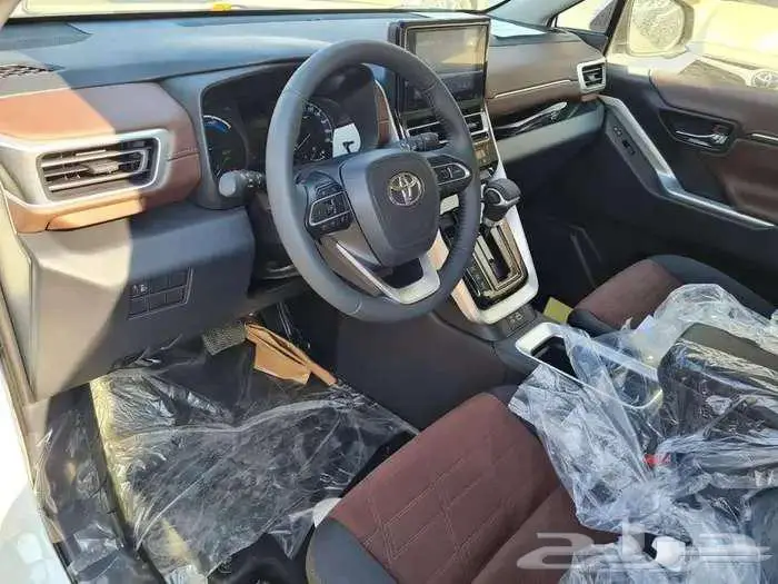 تويوتا انوفا GL هايبرد 2026 كاش وتقسيط 5