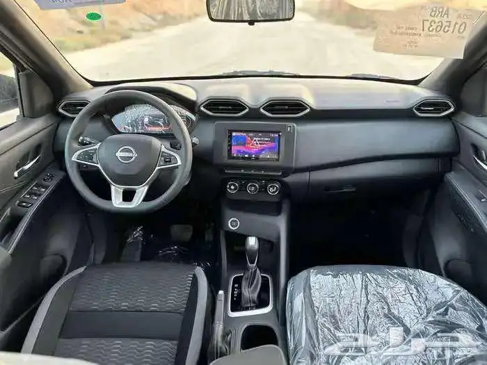 نيسان ميجنايت 2025 3