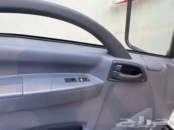 ايسوزو دينا 5 طن شاص 5 م يابانى 2025 كاش وتمويل اسطول كميات 5