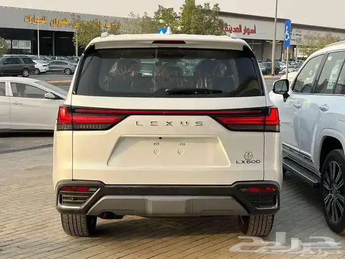 لكزس LX600 بي بي م2025 سعودي اقل الاسعار 3