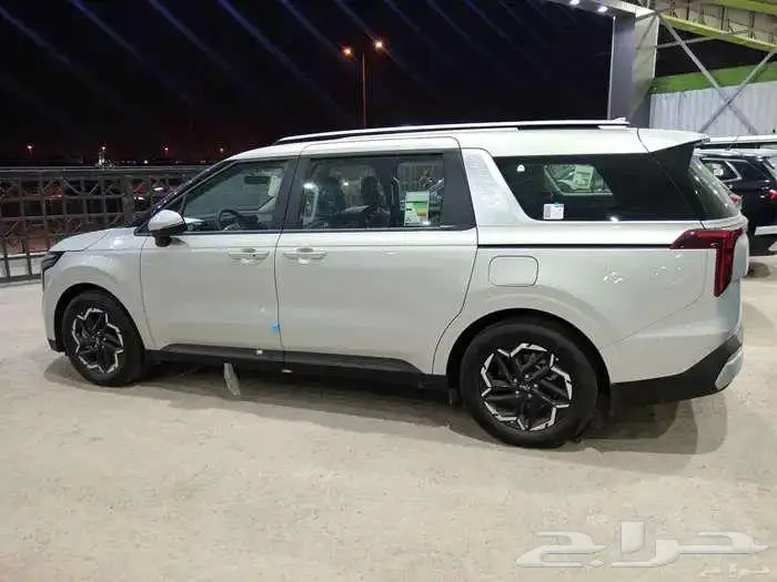 كيا كرنفال ستاندر 2026 كاش - اقساط - 50 50 5