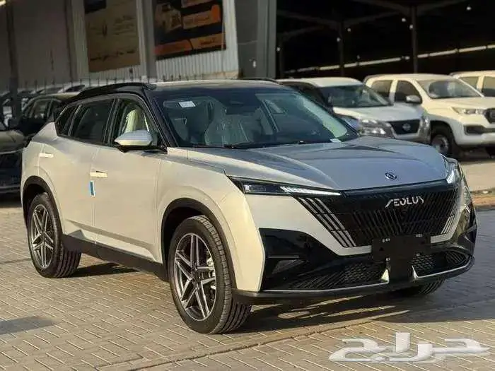 دونج فينج ميج فل كامل E3 التيميد 2026 تجربة قيادة جديدة 1