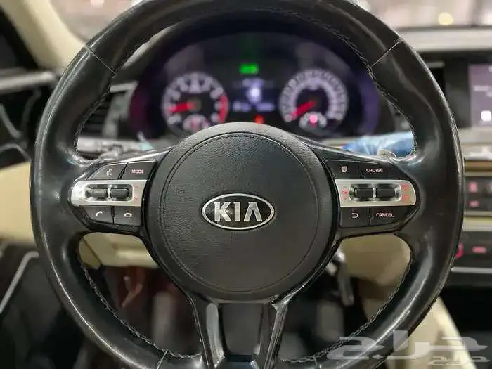 كيا كادينزا 2020 14