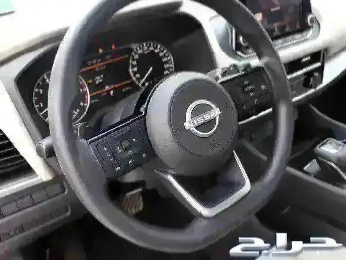 نيسان اكس تريل كاش وتمويل بافضل الاسعار 8