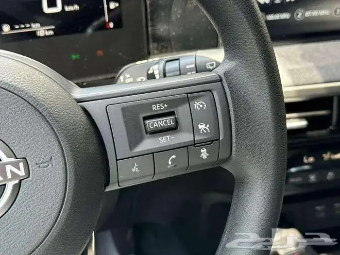 نيسان كيكس ستاندر نص فل 2025 عزل حراري مجانا 18