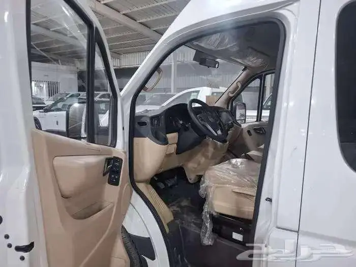 فوتون باص توانو 18 راكب 2025 7