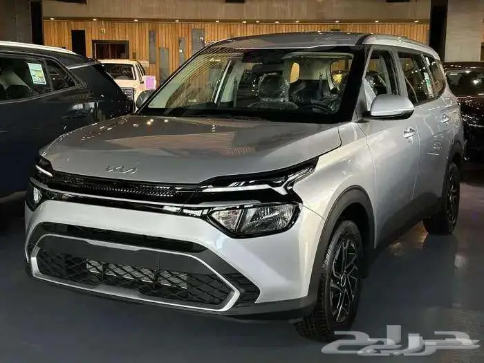 كيا كارينز موديل 2025 استاندر مطور بعرض حصري 0