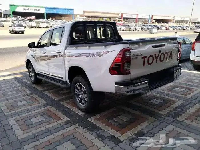 تويوتا هايلوكس 2025 غمارتين 4x4بنزين فل كامل 8