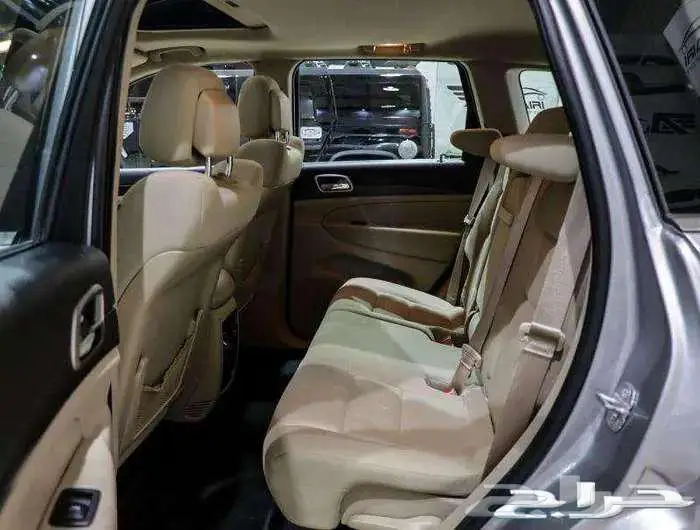 شروكي لاريدو موديل 2014 11