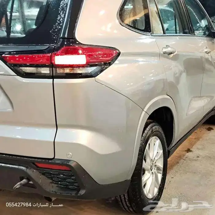 تويوتا انوفا GL بنزين 2025 12