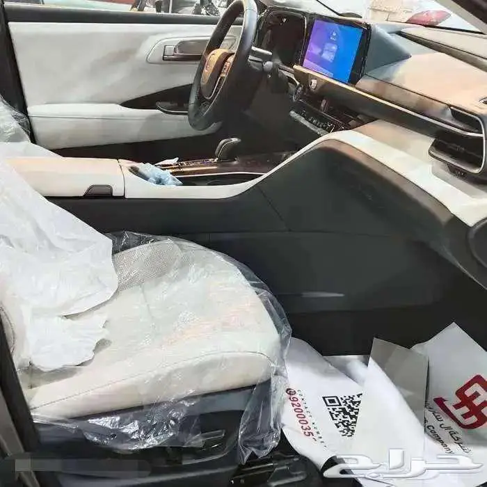 تويوتا كراون بريميوم رمادي اصفار سعودي 2026 2