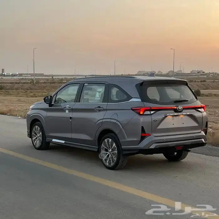 تويوتا فيلوز GLX 1