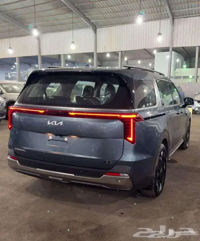 كيا كارنفال نص فل موديل 2026 4