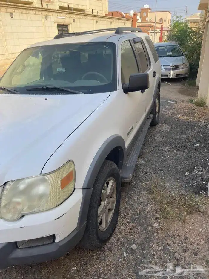 فورد اكسبلورر 2006 للبيع تشليح 2