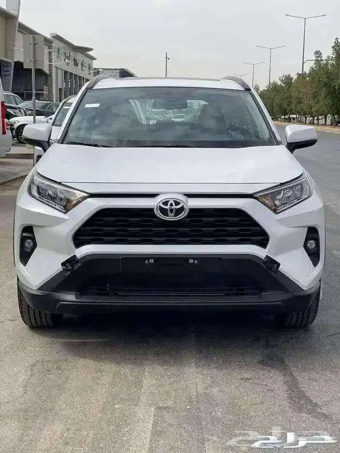 تويوتا راف فور جنط 17 ماكينة 2500 دبل 2025 بريمي كاش واقساط 0