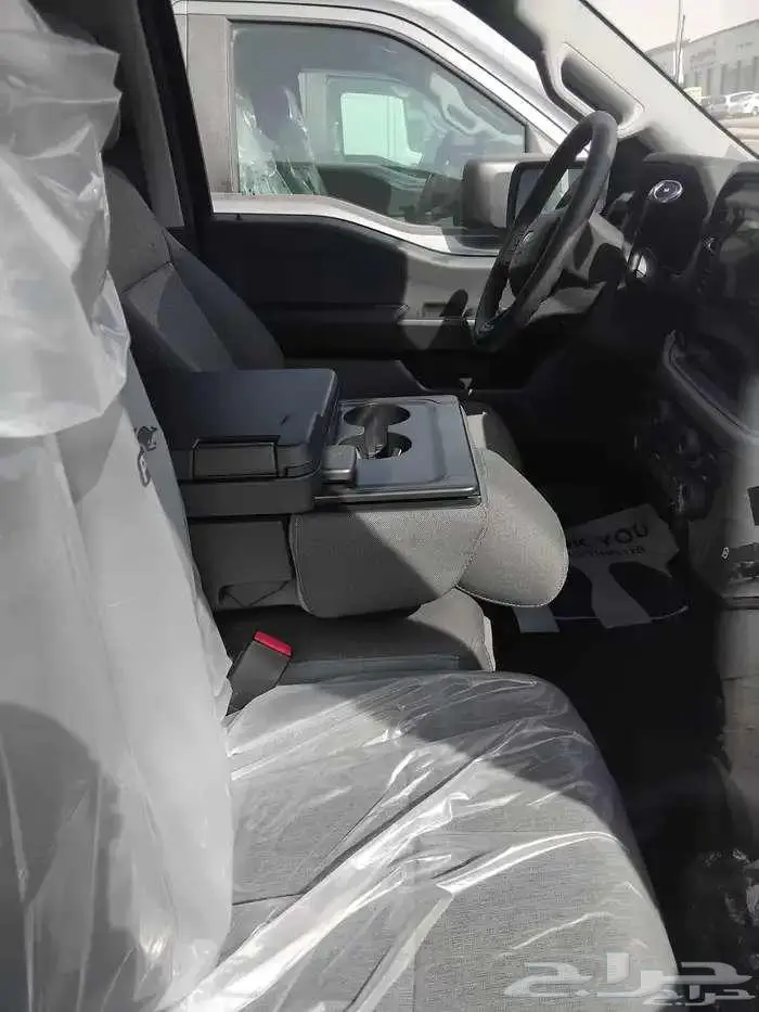 فورد F150 غمارة 2025xl لون رمادي اسود كاش واقساط. 1