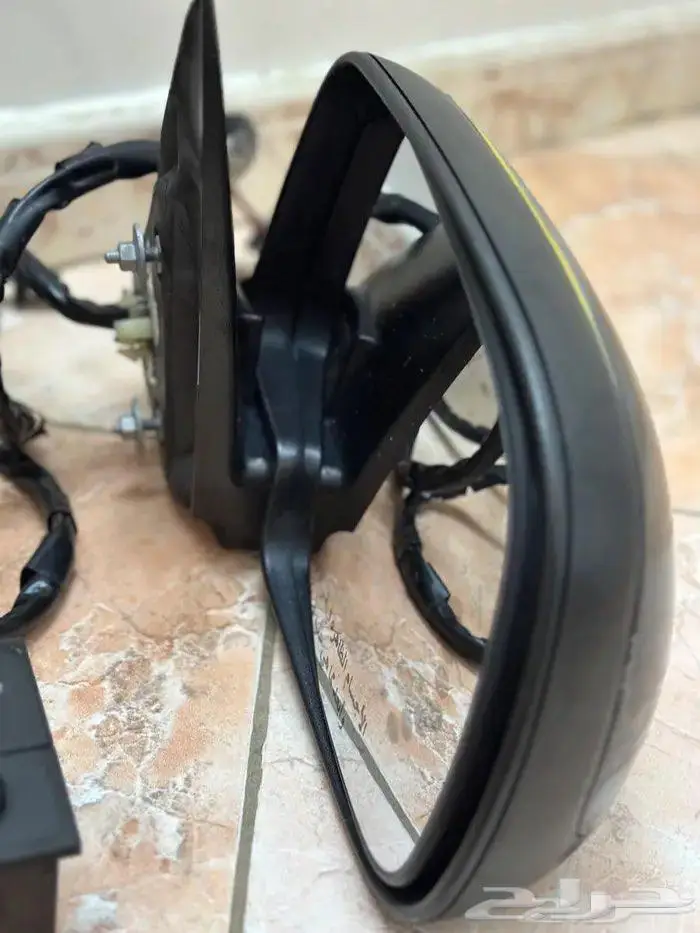 مرايات وازرار السايق والراكب وزر كشافات يوكن وتاهو 2003-2006 2