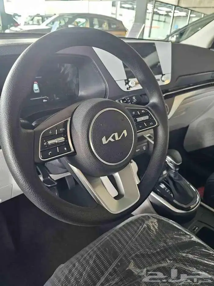 كيا كارينز استاندر مطور 2025 عرض نهايه العام 16