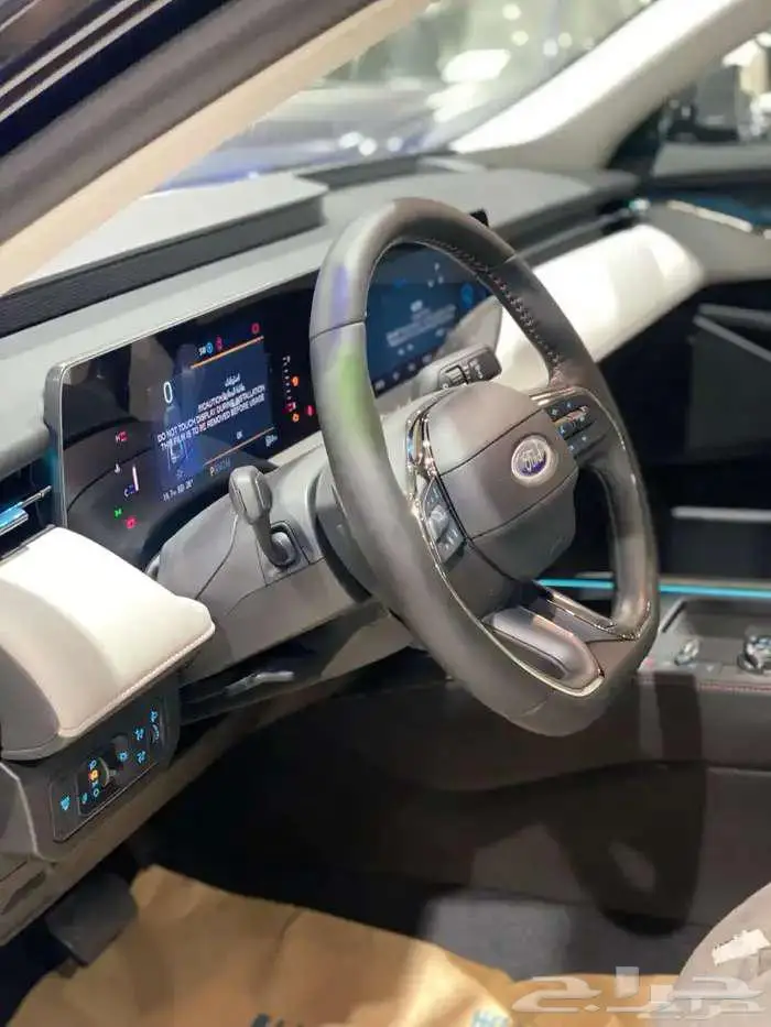 فورد تورس جميع الفئات بافضل الاسعار 13