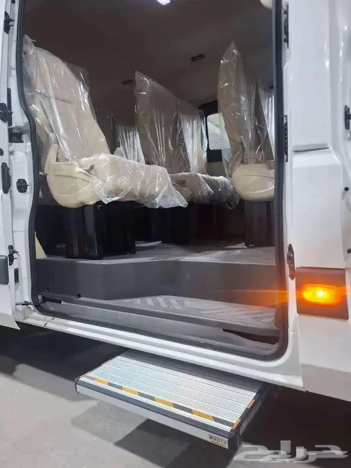 فوتون باص توانو 18 راكب 2025 6