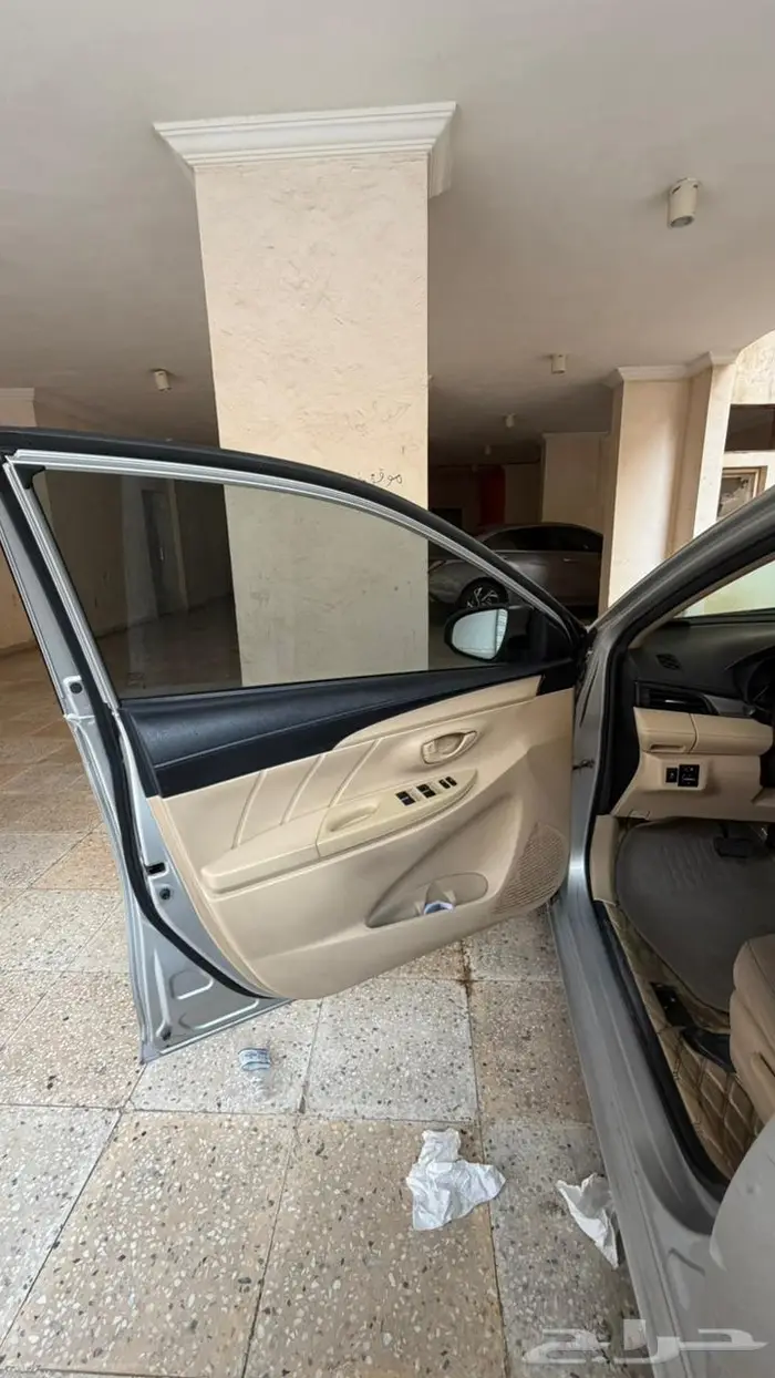 تويوتا يارس2017 14