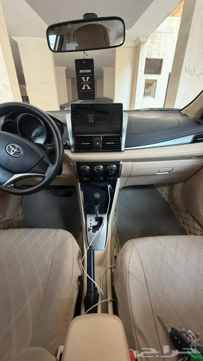 تويوتا يارس2017 7