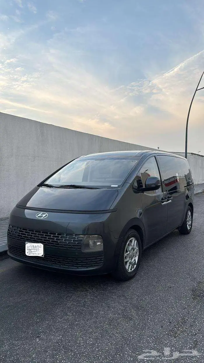 هيونداي ستاريا 2022 Hyundai Staria 0