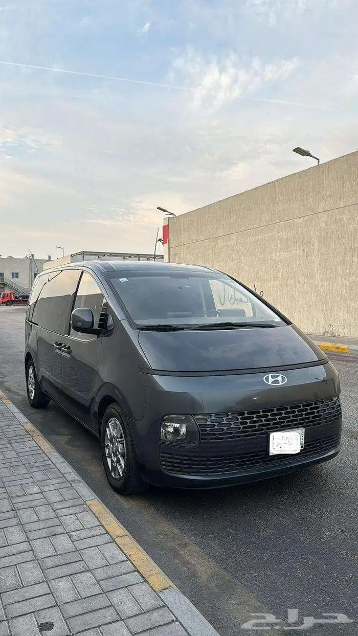 هيونداي ستاريا 2022 Hyundai Staria 6