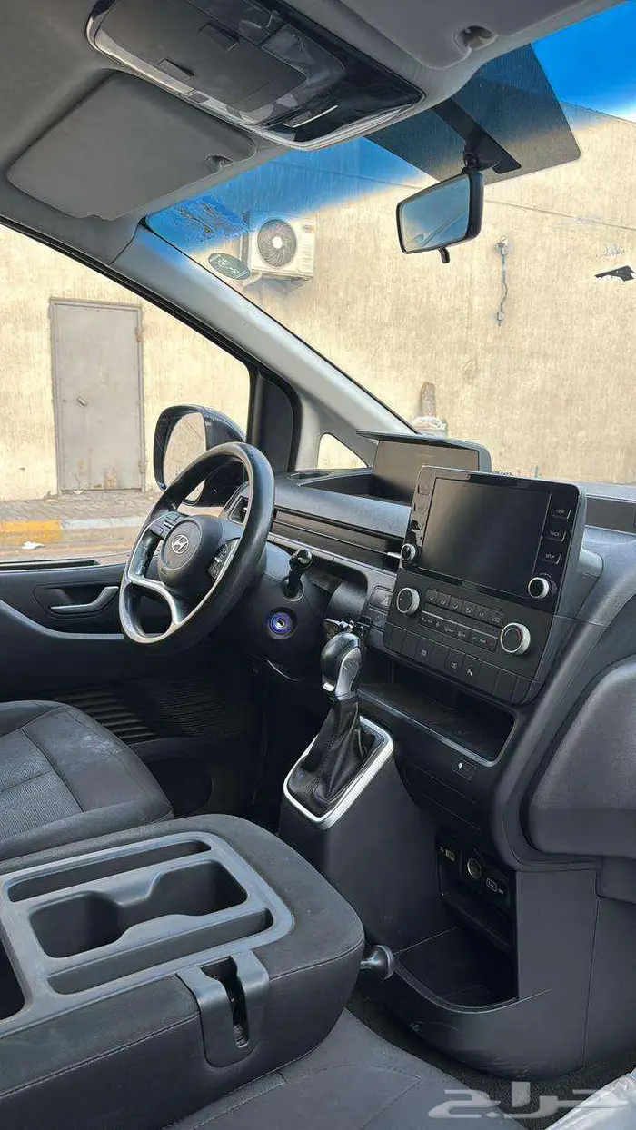 هيونداي ستاريا 2022 Hyundai Staria 8