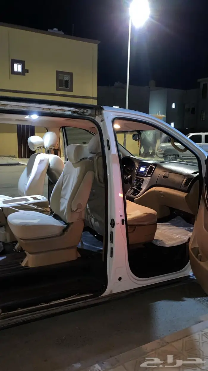 هيونداي H1 اوتوماتيك 2016 4