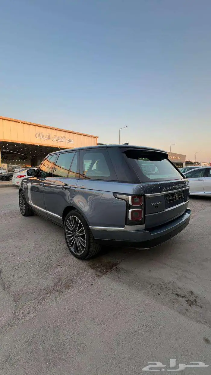 رنج روفر HSE موديل 2018 - معرض خلف للسيارات 2