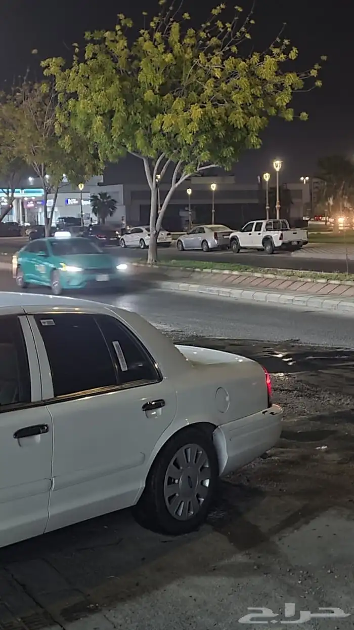 فورد فكتوريا بوليسي 17