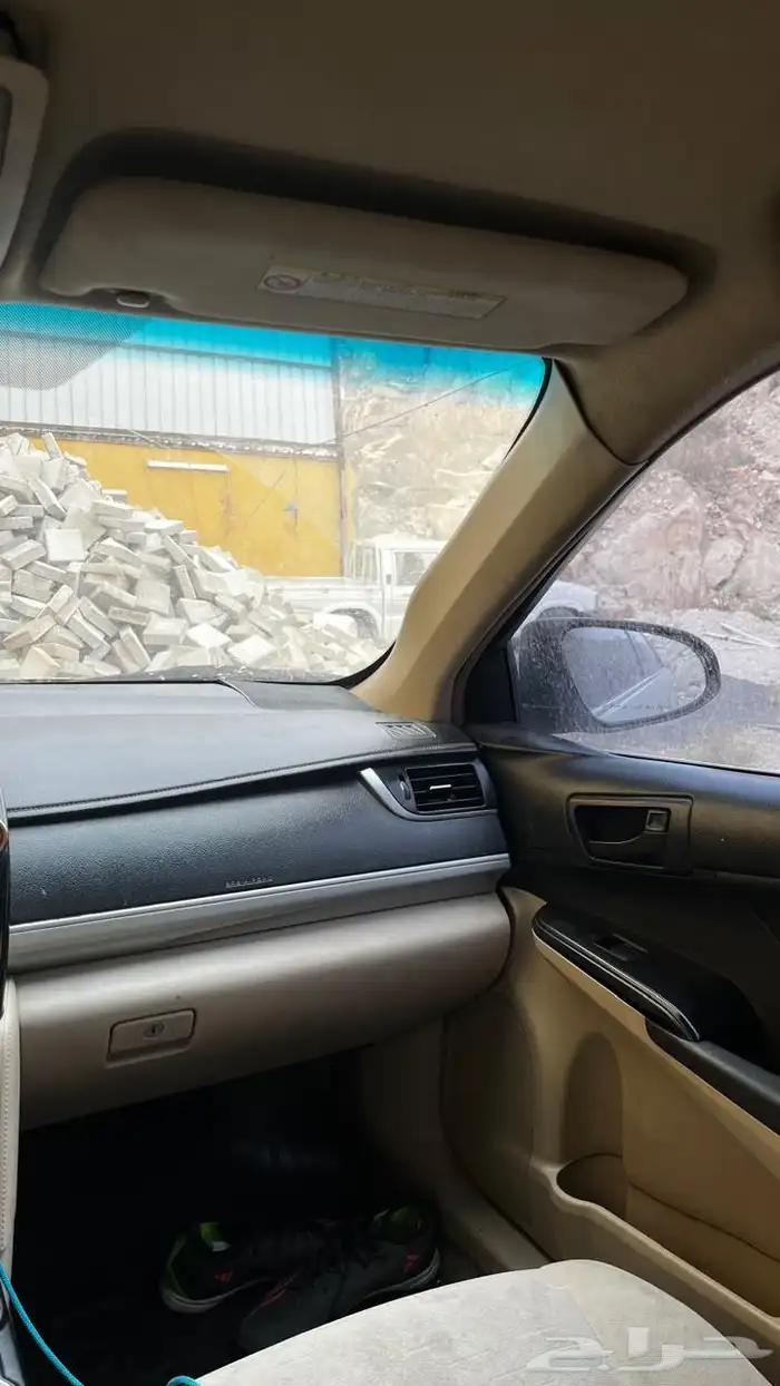 كامري للبيع موديل 2012 اللون فضي الممشى 374 المحركات شرط مك 1