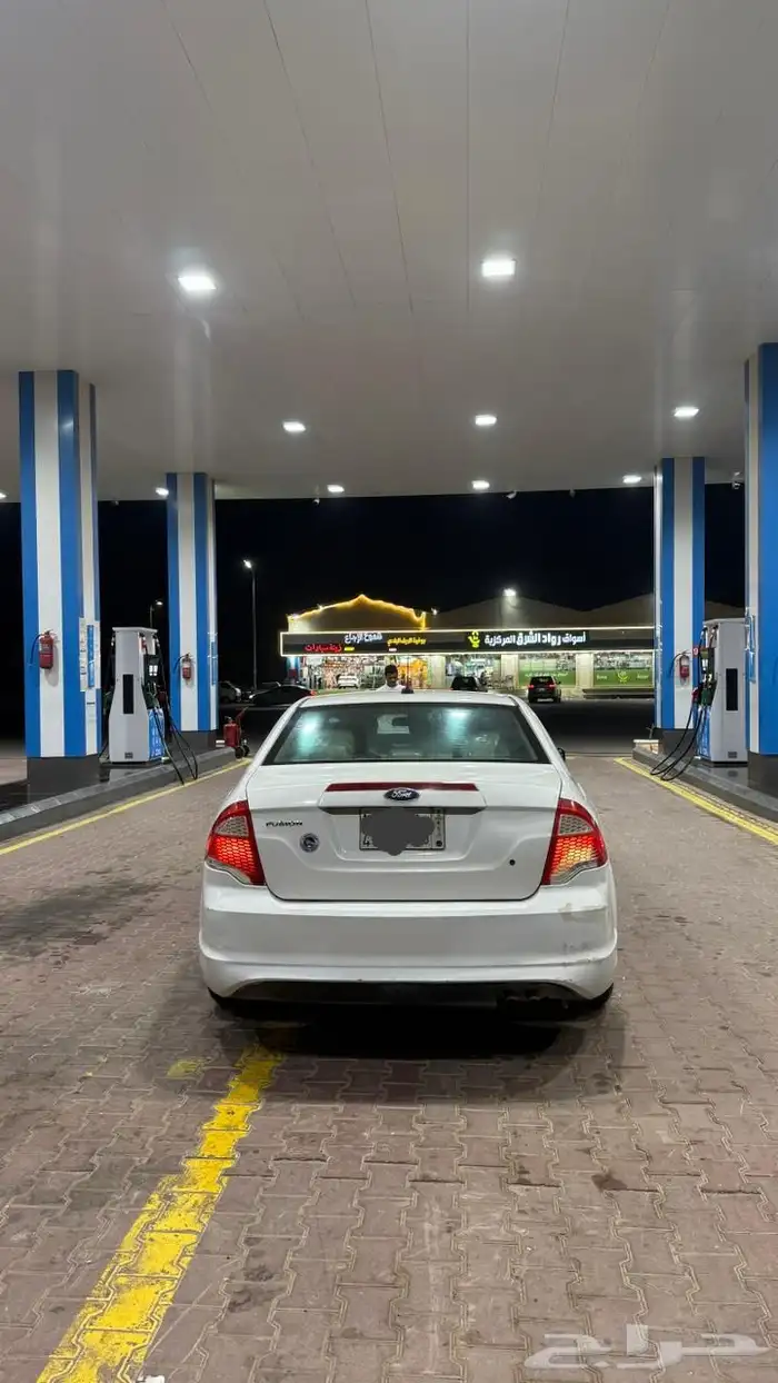 سيارة فيوجن 2012 للبيع 3