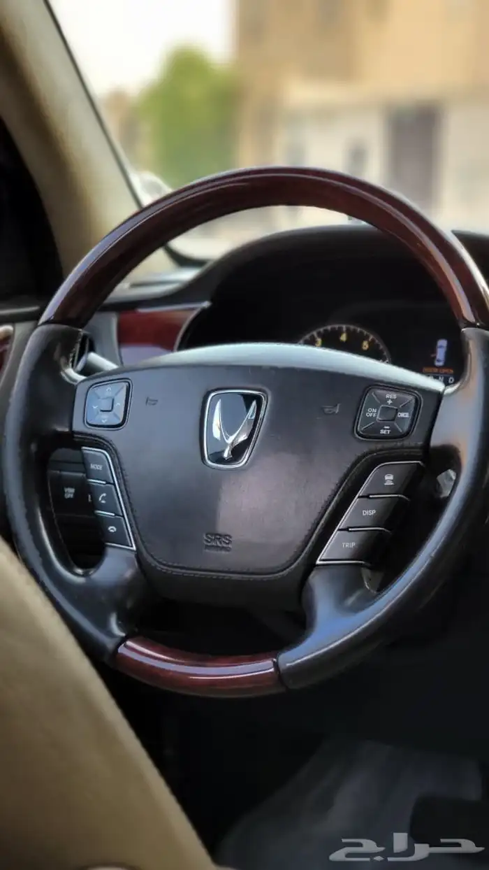 سنتنيال 2013 V8 فل كامل 21