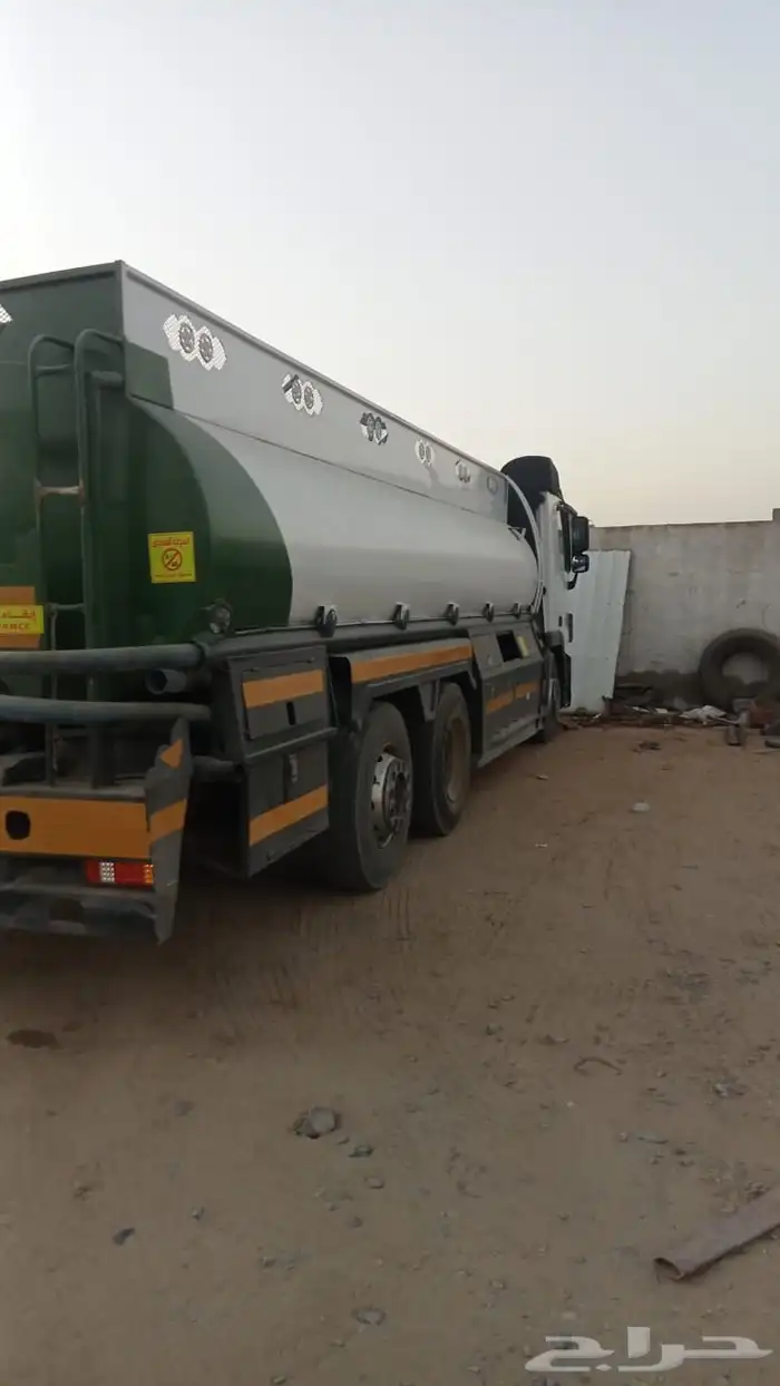 وايت اكترس للبيع مقاس 19 0