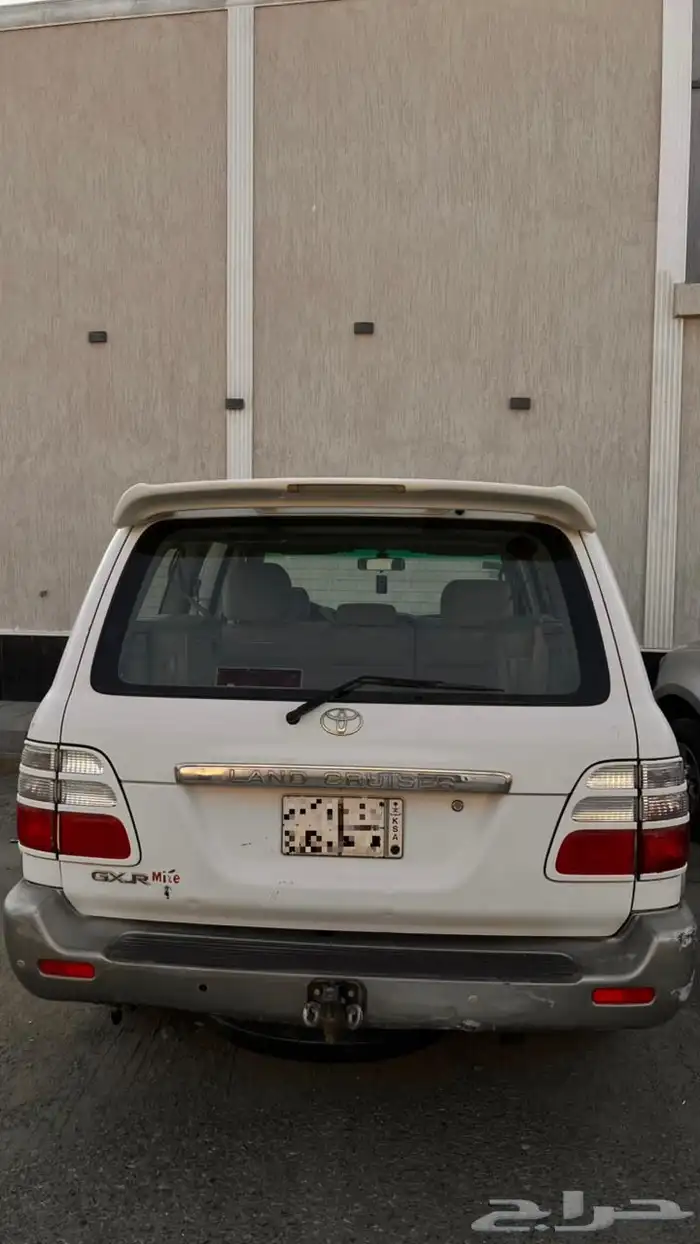 جيب لاندكروزر 2005 للبيع 4