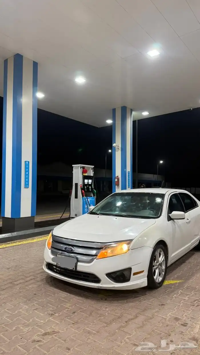 سيارة فيوجن 2012 للبيع 4