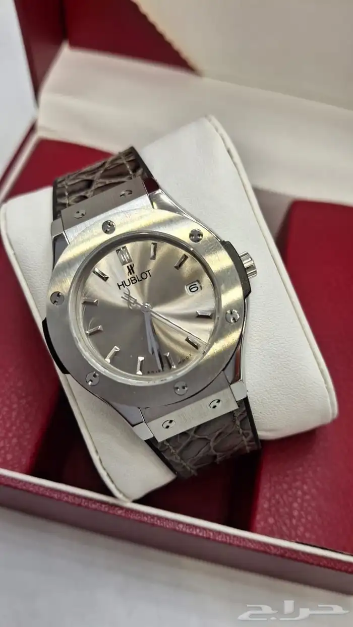 ساعات هوبلت نسائي 2