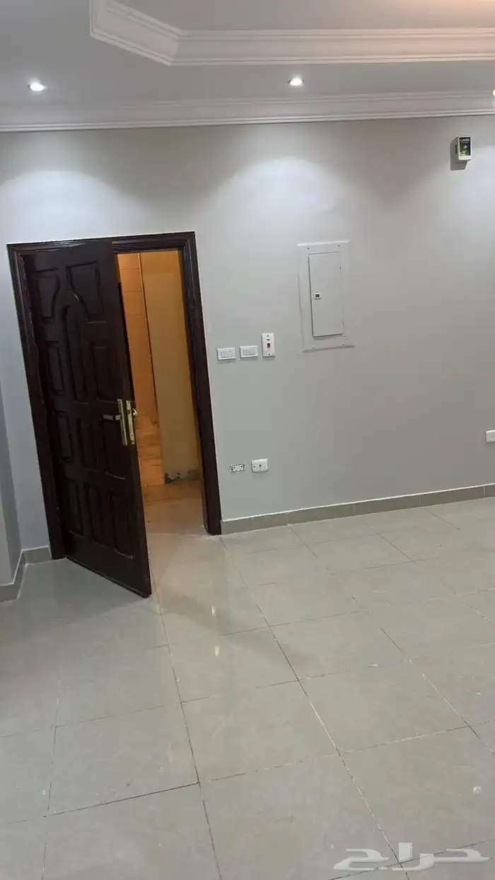 شقة للإيجار حي الربوة 3