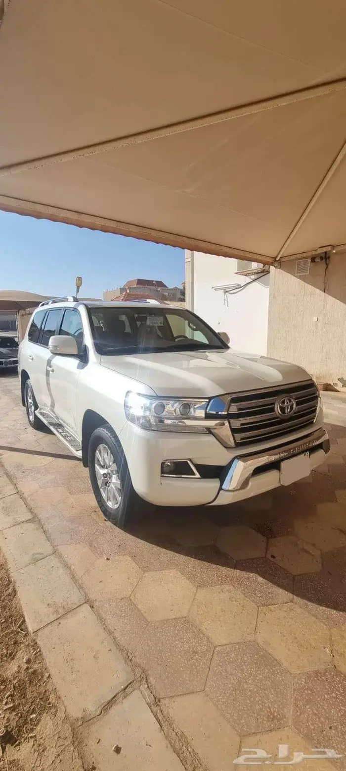 لاندكروز 2018 6 سلندر 10