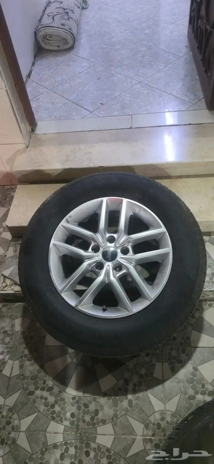 جنوط وكفرات قراند شروكي ( 18 ) 0