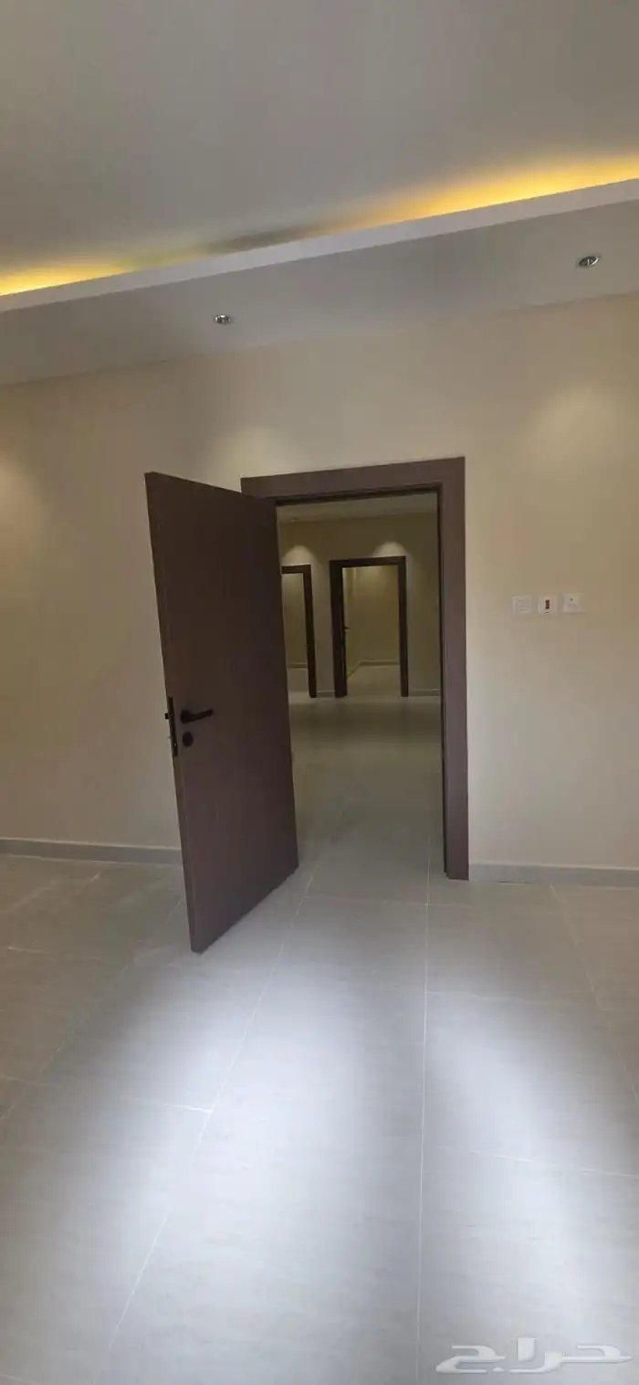 شقة للايجار بحي الملك فيصل 0